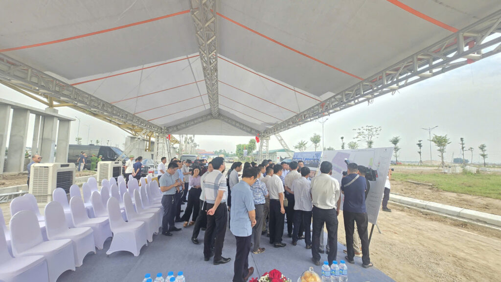 BÍ THƯ THÀNH ỦY HẢI PHÒNG LÊ NGỌC CHÂU KIỂM TRA TIẾN ĐỘ TRIỂN KHAI DỰ ÁN KHU CÔNG NGHIỆP KIM THÀNH